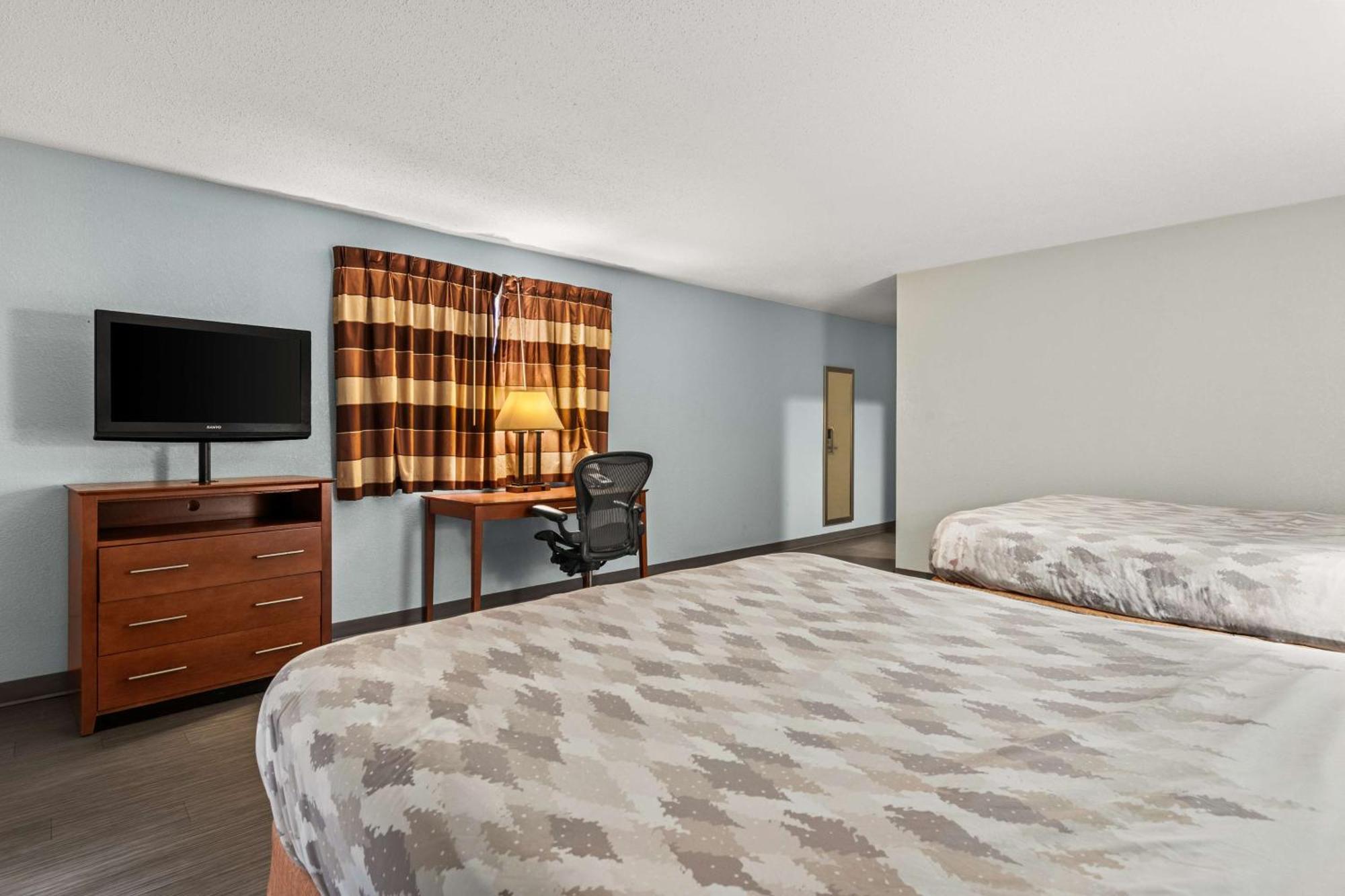 Americas Best Value Inn Карлайл Екстериор снимка