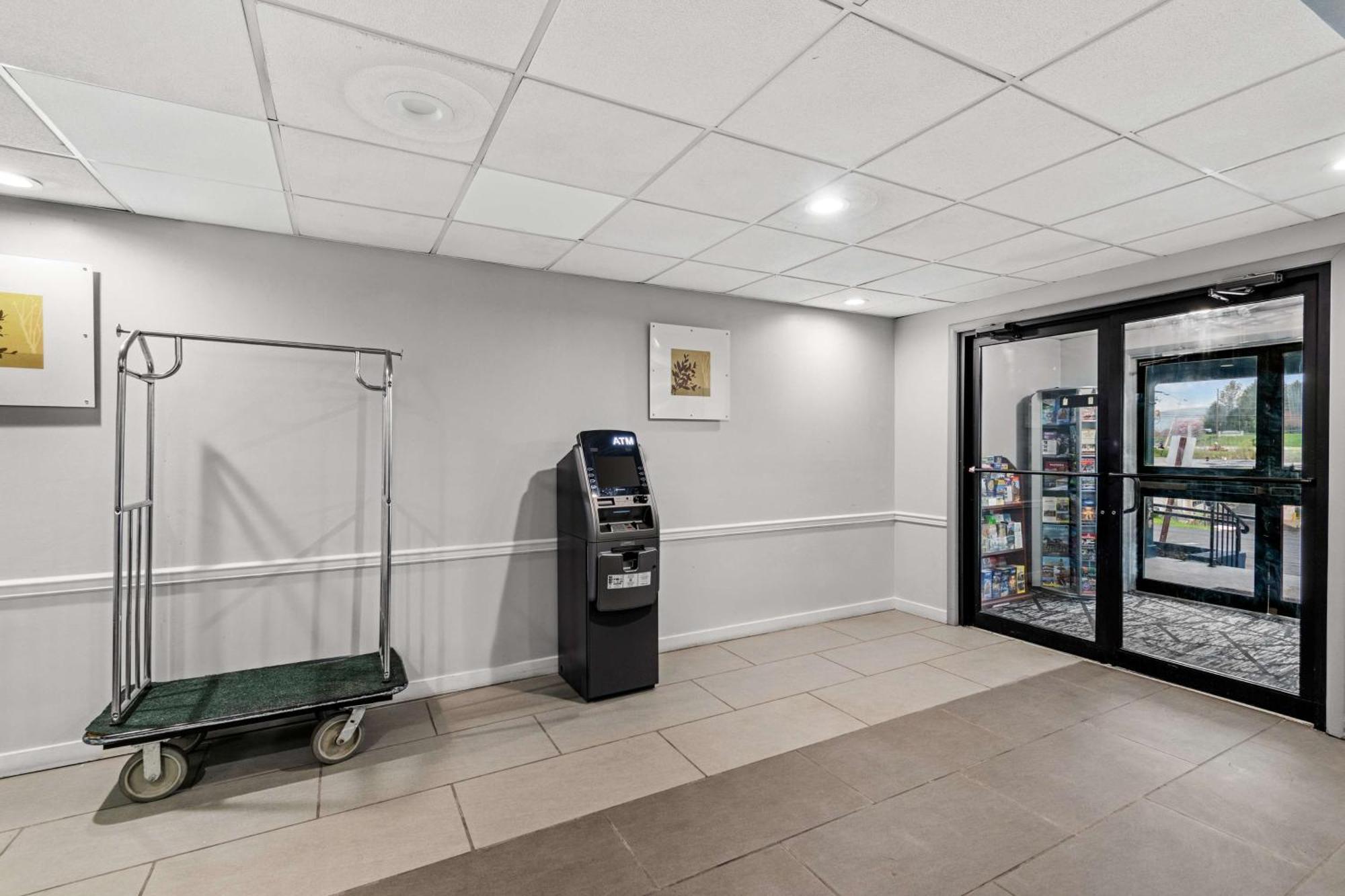 Americas Best Value Inn Карлайл Екстериор снимка