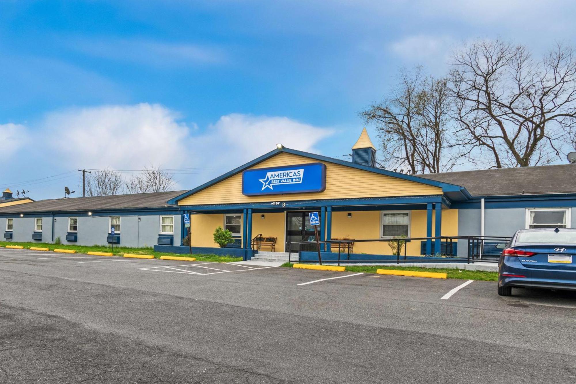Americas Best Value Inn Карлайл Екстериор снимка